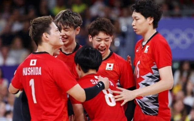 「ビデオ判定で流れが…」バレー男子日本代表、フルセットでの黒星スタートにSNSも反応「いい試合やった」「まだこれからだよ」【パリ五輪】