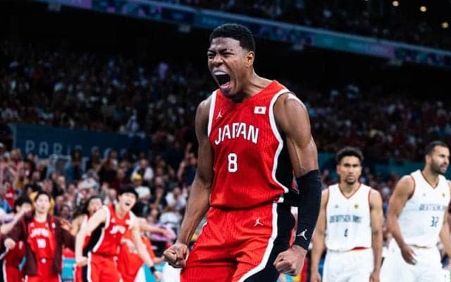 パリ五輪バスケ日本代表は奮闘及ばず黒星…W杯王者ドイツ代表を相手に八村最多20得点