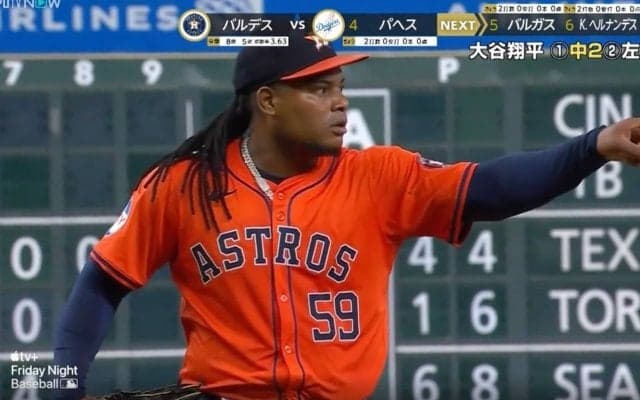 ふざけんじゃねえ！ 投手がブチギレて大暴れ！ 退場にした方がいいレベル… 審判の判定に怒り爆発 「キレすぎだろ」「誤審じゃないのに」