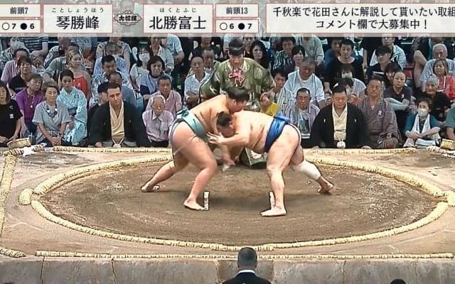 「今の何？」思わぬ幕切れ“混乱の一瞬”に相撲ファン騒然…元若乃花も困惑「私の人生で1番解説が難しい……」