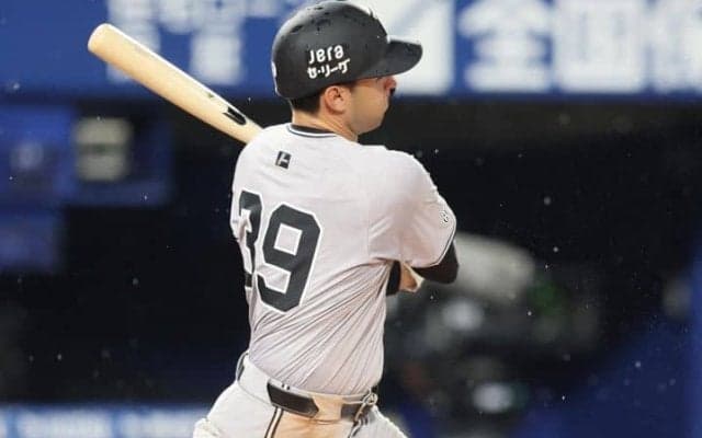 巨人、2人目の救世主になれるか　ハングリーな格安助っ人がトレンドなワケ