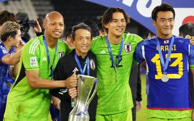 再びのPK阻止で準々決勝へ｢キック力が格段に上がった｣五輪GK小久保玲央ブライアンが考えるキーパーの仕事｢攻撃を終わらせる｣プレーと睡眠、サッカーとの出会い