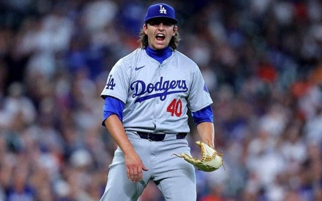 “戦力外”から「宝石を見つけた」　ド軍に現れた救世主、壊滅投手陣を救う「0.00」