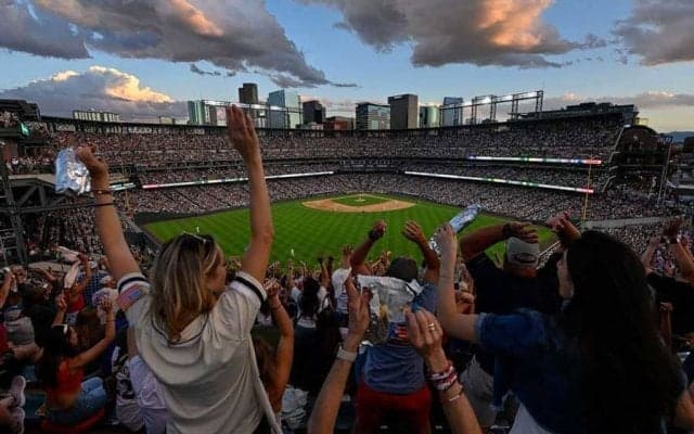 ド軍韓国人右腕を「昇格させよ」　20歳が示す才能…地元記者も熱視線「18.9だ」