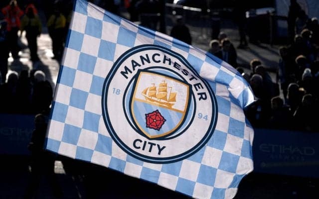 「オシャレすぎる」「これはカッコいい」シティの3rdユニフォームが話題に！ バーガンディカラーでエンブレムの船をデザイン「良いデザインだ」