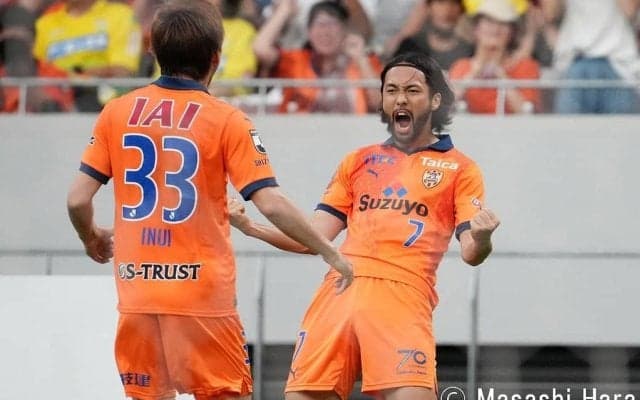 【J2夏の移籍市場分析】清水、長崎、横浜FCのトップ3はピンポイント、4位・岡山が実績十分ストライカー＆攻撃的MF獲得で巻き返しへ(1)