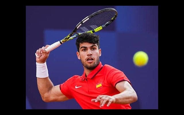 アルカラス16強 右脚不安も複には「間に合わせる」