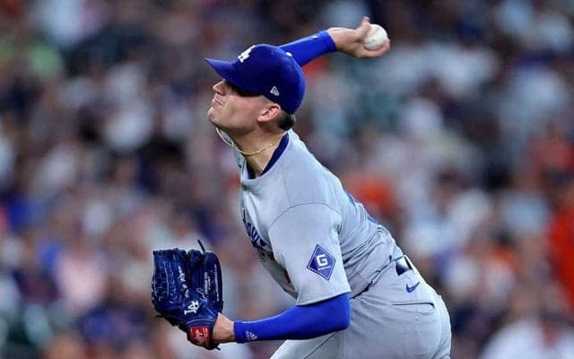 8勝左腕を“戦力外”して契約…ド軍25歳は「格が違う」　元二刀流の剛腕が「えげつない」