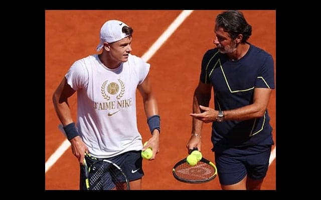 2年で2度目のコーチ関係終了へ