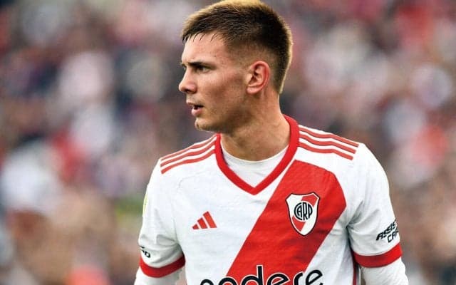 マドリーが16歳マスタントゥオーノの獲得へ本腰…サンティアゴ・ソラーリFDが古巣リーベルと協議中