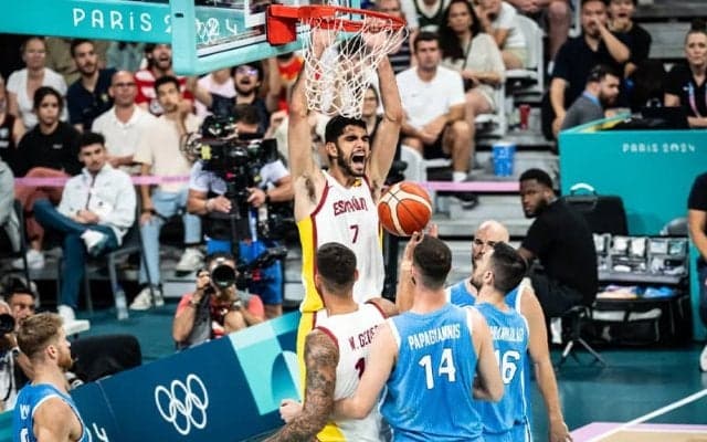 スペインが7点差で競り勝つ…アデトクンボを擁するギリシャは2連敗で最終戦へ