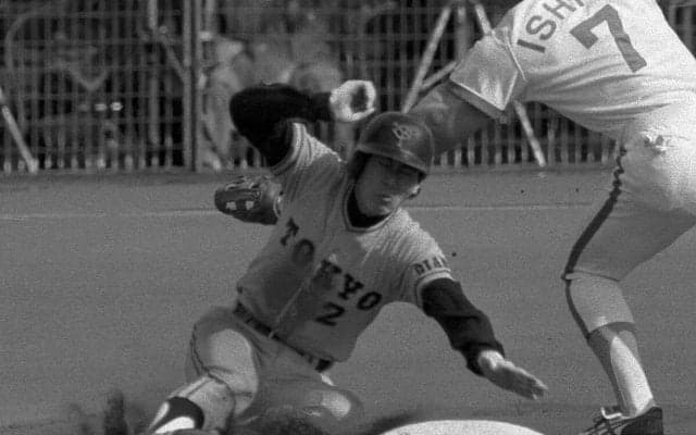 篠塚和典が分析する「青い稲妻」松本匡史のすごさ　ホーナーの本塁打を「アシスト」した逸話も