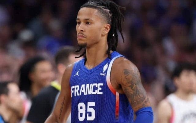 「ファウルをしてくれて感謝」河村勇輝の”4点献上プレー”に対峙した仏選手が見解 敵将も「奇跡だった」と指摘【パリ五輪】