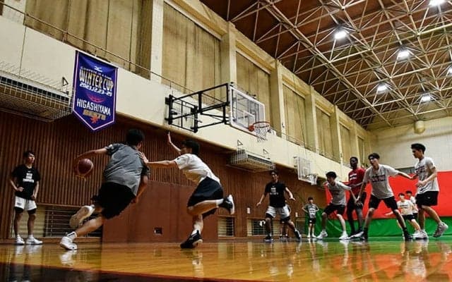 夏の本番を前に東山高校を訪問…チーム力アップに手ごたえを感じ、目指すスタイルが明確に