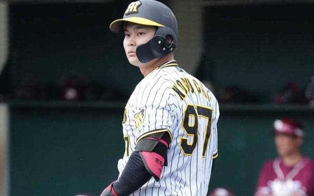 阪神23歳の爆肩が「エグい」　懸命な“育成の星”…全力ガッツに甲子園騒然「お見事」