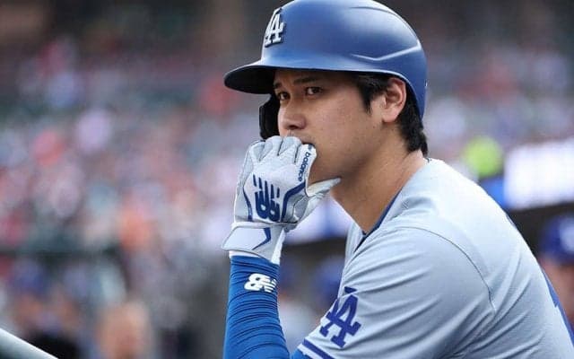 “外野手・大谷翔平”の高まる実現性　ロッカーに専用グラブ、強打の捕手のDH起用