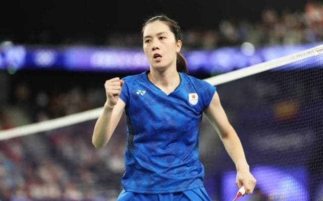 「自分を信じてプレーできた」バドミントン大堀彩、フルゲームの激闘制しベスト8進出　場内に響く“アヤコール”に応えた【パリ五輪2024】