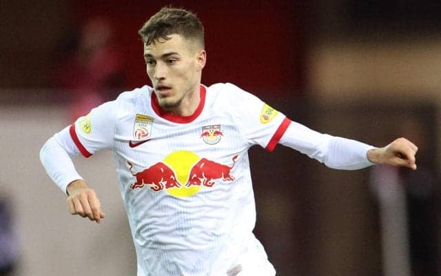 ソシエダがクロアチア代表MFスチッチを完全移籍で獲得、ユーロでもプレーした21歳と5年契約