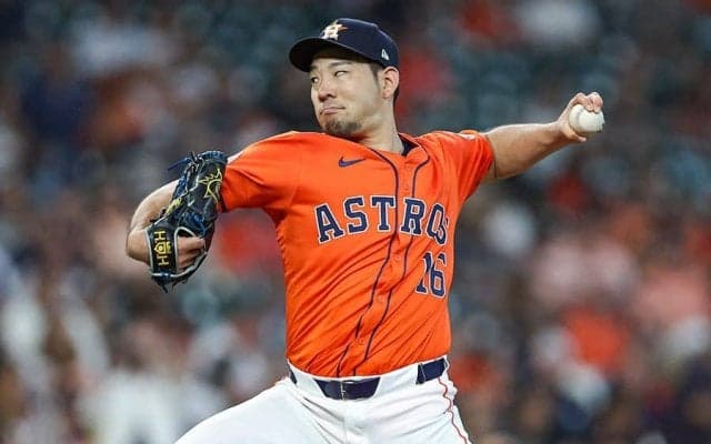 菊池雄星が奪三振ショー　移籍後初登板で8者連続K、バーランダーら球団記録に並ぶ