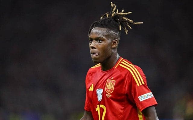 ニコ・ウィリアムズはPSG移籍も望まず…バルセロナ移籍かアスレティック残留か