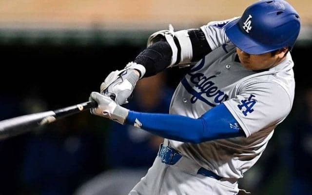 大谷翔平、試合中に8冠→9冠へ　33号で再浮上…並び立つ“1位”「バケモン」