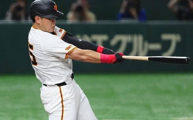 巨人主砲の驚愕HR「普通入らんだろ」　まさかの弾道で…中継見たファン仰天「エグイ」