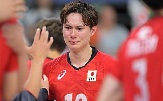 パリオリンピック男子バレー「負けず嫌い」の髙橋藍はイタリア戦敗北をどう受け止めたか