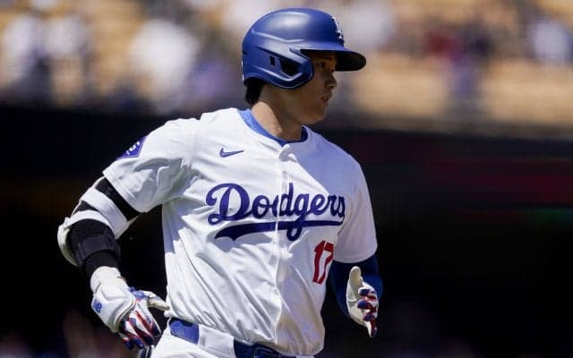 大谷翔平、今季34号ソロ＆32個目の盗塁　2安打2打点1本塁打1盗塁と躍動しフリーマン復帰戦を逃げ切り3連勝