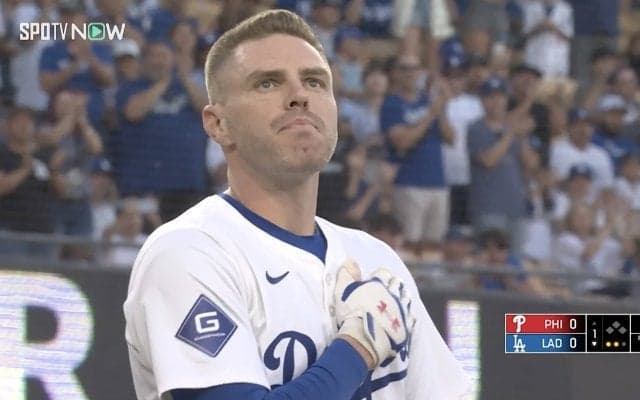 「おかえりなさい！」フリーマン、復帰後初打席で“涙”　球場総立ち、相手選手は脱帽 「ウルッときた」粋な光景にSNSも感動