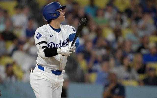 大谷翔平、逆方向への34号に実況も驚き「アハハハ」…ベース踏み直しに「いいもの見た」