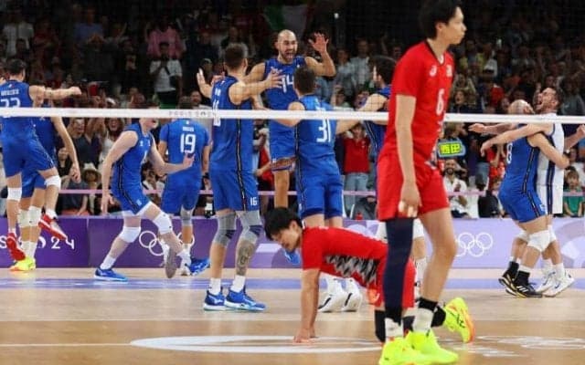 「信じられないような逆転劇」”あと1点”から4強逃したイタリア戦に米放送局も驚愕！奮闘の日本に称賛の声「驚異的なディフェンス」【パリ五輪】