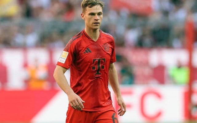 去就注目キミッヒは今夏バイエルン残留へ…PSG行き拒否と共に移籍の可能性を除外