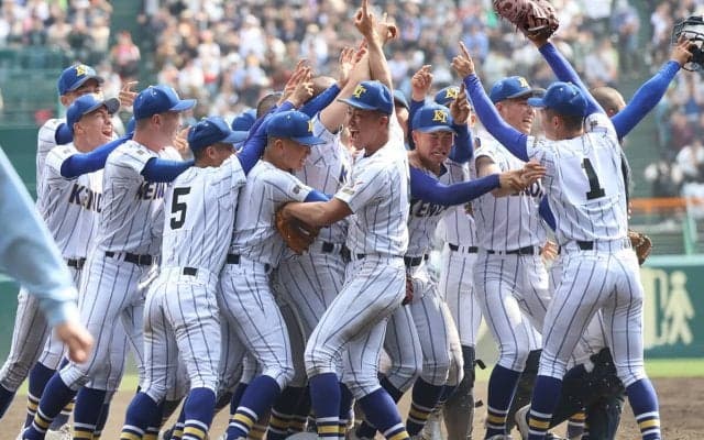 【高校野球】2024年夏の甲子園は春夏連覇を目指す健大高崎、投手力の報徳学園、チーム打率4割超えの青森山田らの「センバツ出場組」が軸