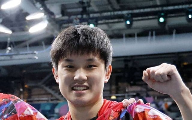 パリオリンピック卓球男子団体、準決勝へ 張本智和は信条を曲げても「勝ちにこだわる」