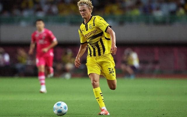 ウニオンがドルトムントのU-20ドイツ代表DF獲得！　昨季ドイツ2部で4G10A記録の大型SB