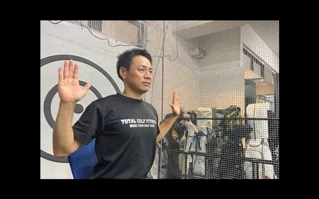 ゴルフにおける肩甲骨の動きとは？