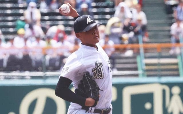 夏の甲子園で見つけた逸材！ プロ注目の好打者を併殺打に仕留めた有田工１年生・田中来空の強靭なメンタルと技術力の高さに驚愕