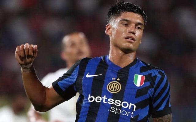 ホアキン・コレアに自軍ファンがブーイング…移籍拒まれるインテルは補強進まず