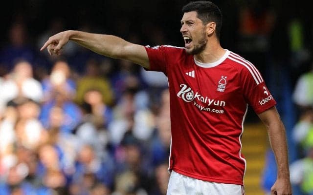 ラス・パルマスがスコットランド代表DFマッケンナをフォレストから完全移籍で獲得、3年契約を締結