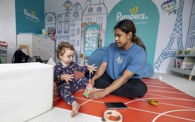 「革新的な試みだ」初導入された選手村の託児所を豪州の水球選手が高評価「娘がパリにいることがすべて」【パリ五輪】