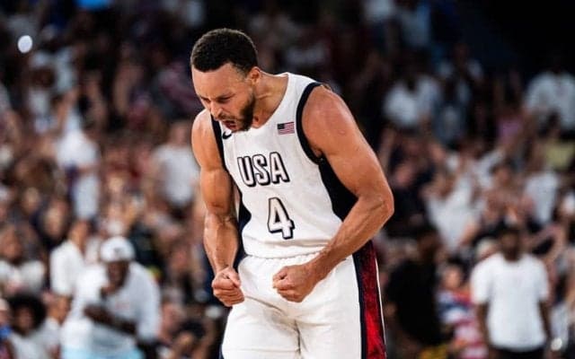 準決勝で36得点を奪ったカリーをデュラントが絶賛「神がかったパフォーマンスだった」