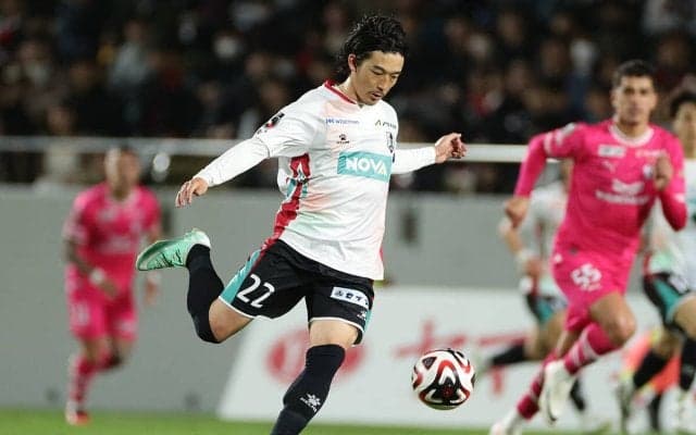 「サッカーはジャズ」と表現する西大伍は今、J3の舞台で何を想うのか...そして「引退」について語る