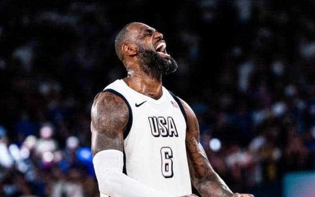 レブロンが準決勝でトリプルダブル…オリンピック史上初の複数回達成選手に