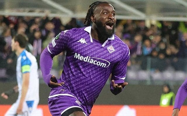 RCランス、フィオレンティーナからアンゴラ代表FWエヌゾラをレンタル移籍で獲得