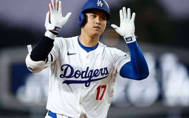 大谷翔平、3試合ぶり特大35号　確信の豪快137m弾…再びリーグ単独トップ