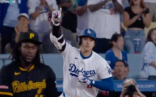 大谷翔平、3試合ぶり35号2ラン！ 136メートル特大アーチに本拠地熱狂…リーグ単独トップに再浮上