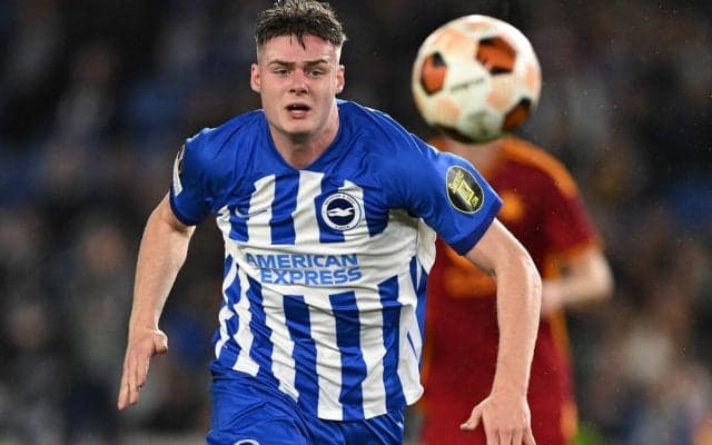 ユナイテッドが三笘薫の同僚に93.7億円を用意か？ 19歳のアイルランド代表FW獲得に関心