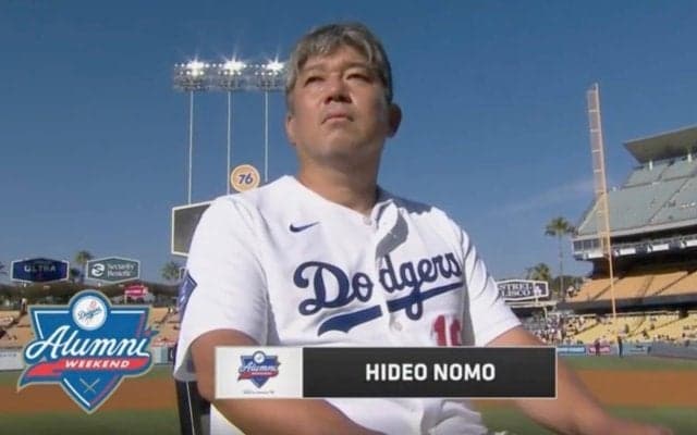 「デカい…」「マジ？」“大レジェンド”野茂英雄氏が突然の登場！ 中継映像がとらえた“激レアシーン”にネット騒然「ドジャユニ姿は泣けるな」