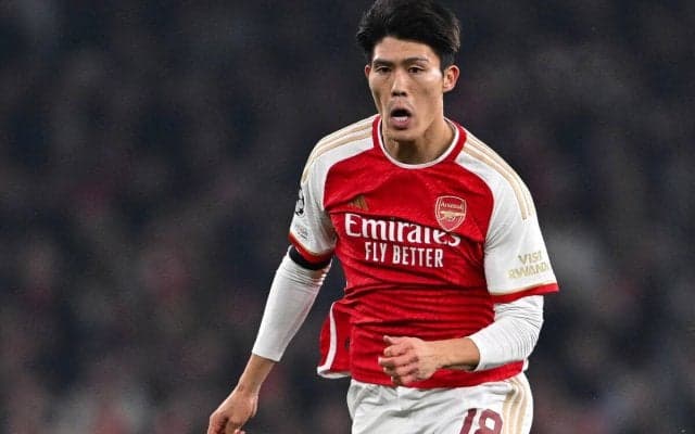 冨安健洋は開幕間に合わず！ アメリカツアーにも不参加だった中、アルテタ監督が言及「残念ながら数週間かかる」