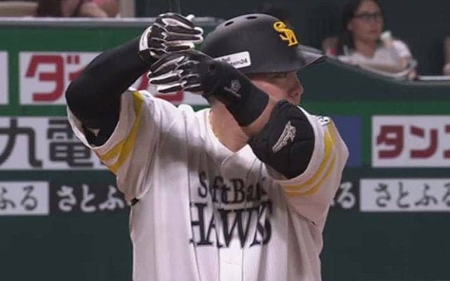 首位の鷹が18安打14得点で快勝　西武は7連敗で今季負け越しが決定…12日のパ・リーグ